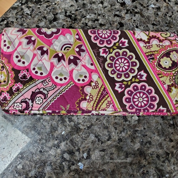 Used Vera Bradley Travel Wallet - Picture 1 of 4